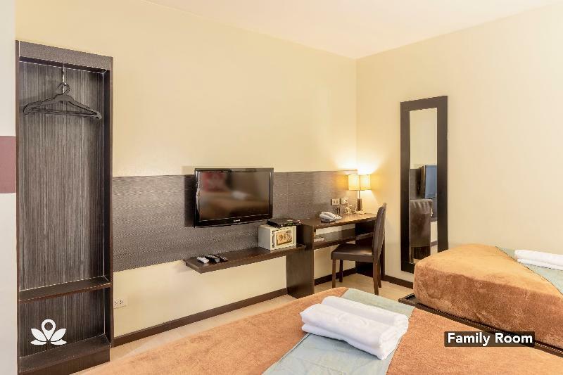 Lorenzzo Suites Hotel Μακάτι Εξωτερικό φωτογραφία